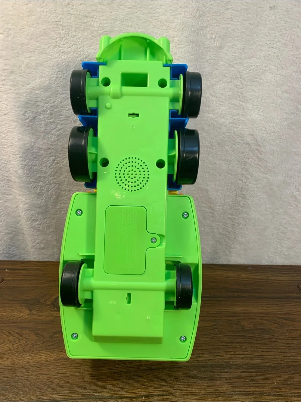 Fisher-Price bright fisher